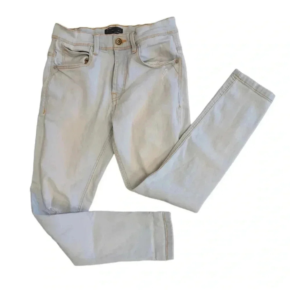 Zara Man  Light Wash Distressed Skinny Jeans Size 30
